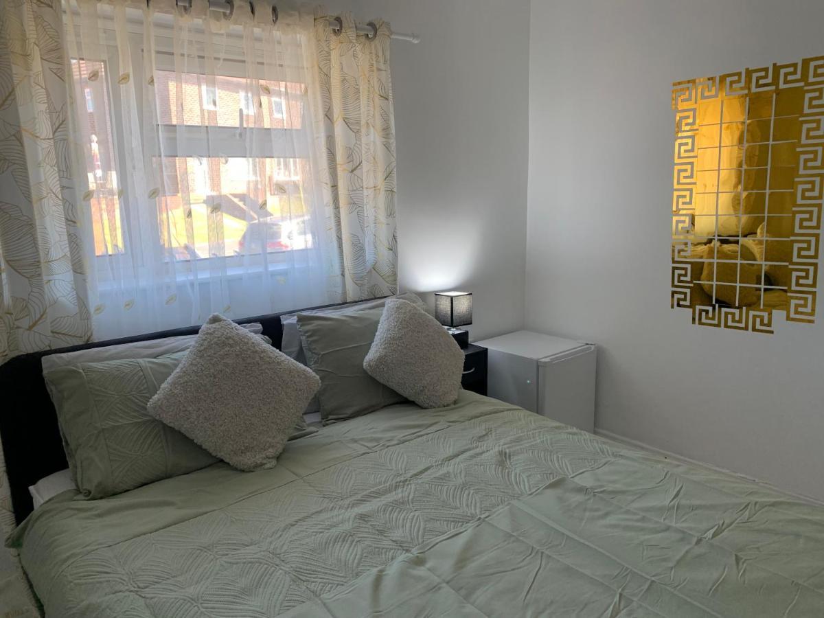 Double Room Bentilee Bucknall  외부 사진